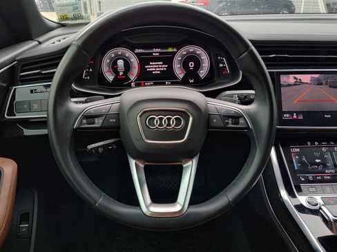 Used 2023 Audi Q8 Premium Plus AWD/4WD image 28