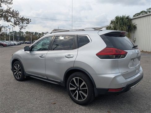 Used 2019 Nissan Rogue SL image 6