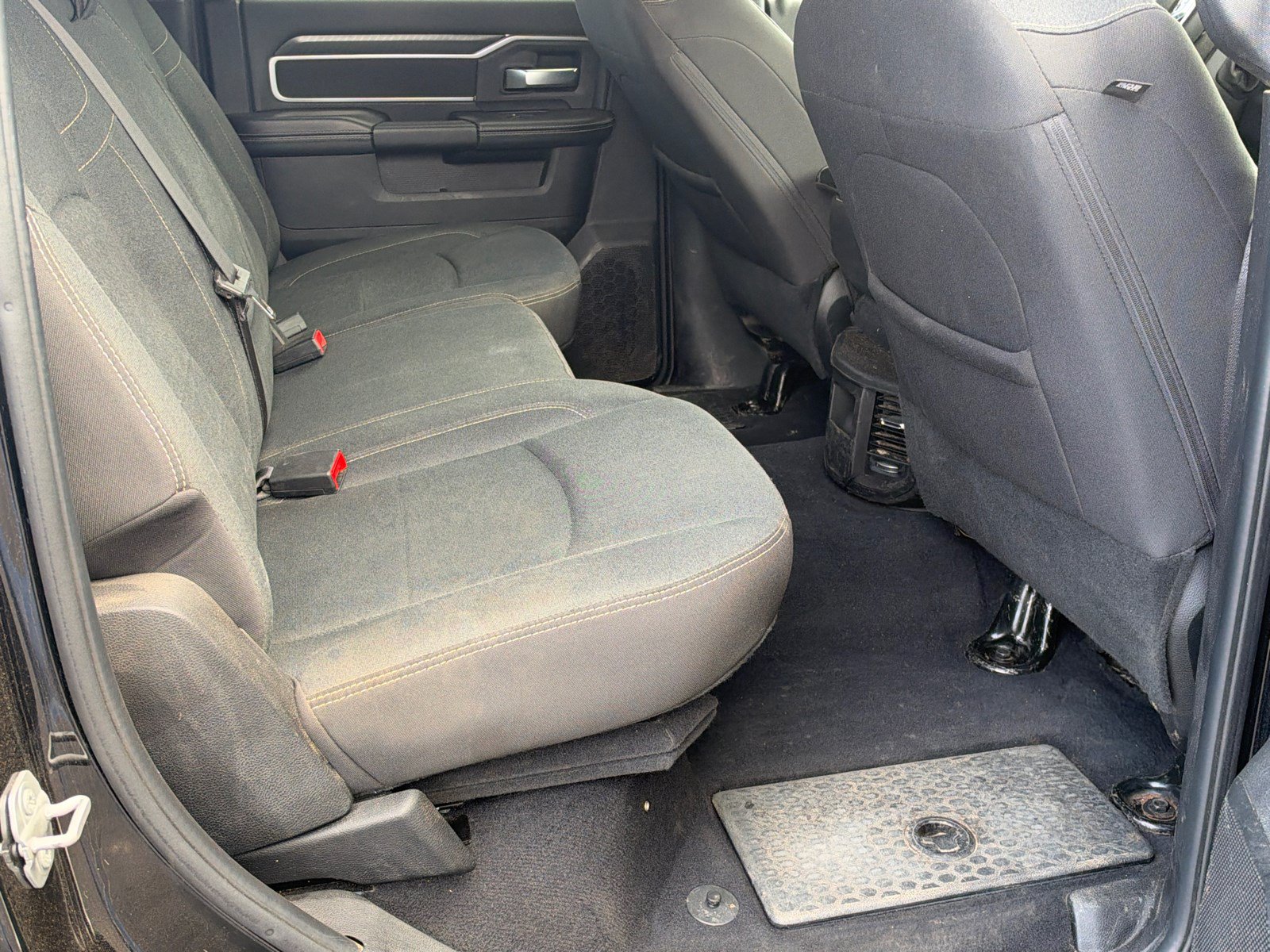 Used 2025 RAM 2500 Big Horn AWD/4WD image 15