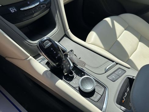 Certified 2023 Cadillac XT5 Premium Luxury image 20