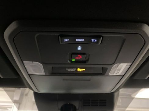 Used 2024 Toyota Tacoma SR5 image 19