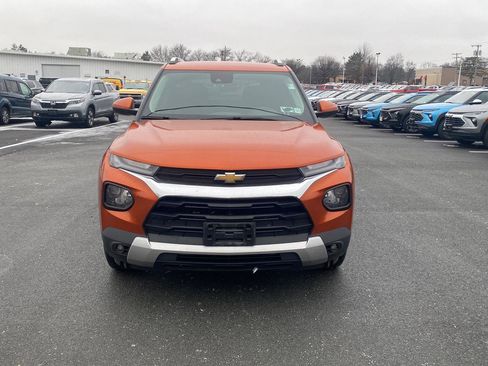 Used 2023 Chevrolet TrailBlazer LT w/ Convenience Package image 3