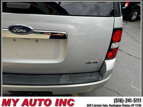 Used 2010 Ford Explorer Limited image 37