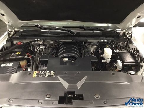 Used 2017 Chevrolet Silverado 1500 High Country image 48