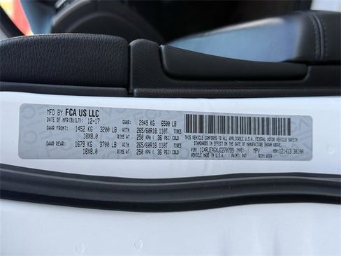 Used 2018 Jeep Grand Cherokee Laredo image 30