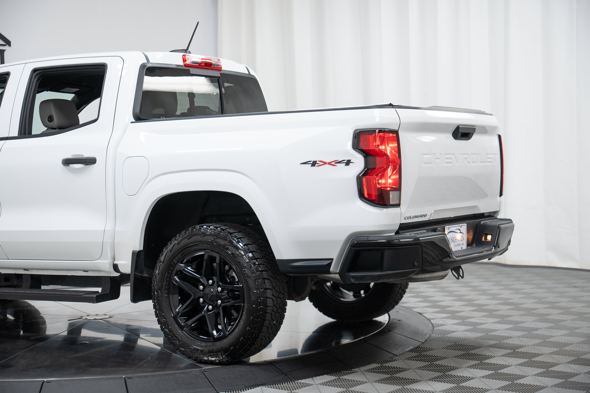 Used 2023 Chevrolet Colorado W/T w/ Safety Package AWD/4WD image 30