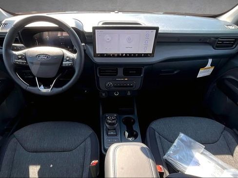 New 2025 Ford Maverick XLT w/ XLT Luxury Package AWD/4WD image 5