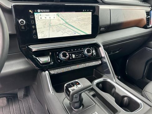 Used 2024 GMC Sierra 1500 Denali w/ Denali Reserve Package image 17