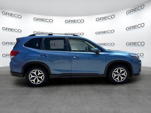 Used 2021 Subaru Forester Premium AWD/4WD image 8