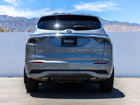 Used 2023 Buick Enclave Avenir w/ Avenir Technology Package AWD/4WD image 9