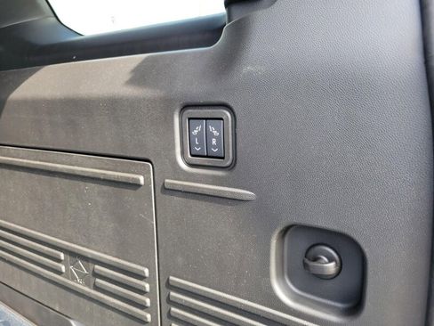 New 2025 GMC Hummer EV 3X image 8