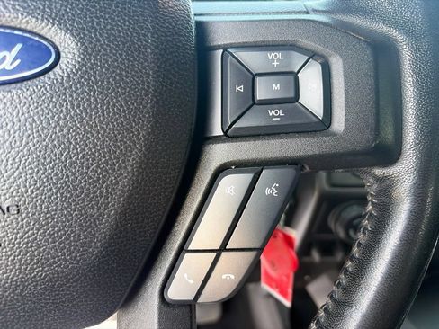 Used 2018 Ford F150 XLT w/ Equipment Group 302A Luxury AWD/4WD image 9