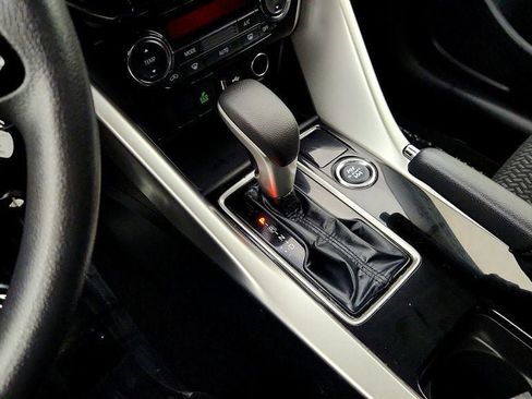 Used 2024 Mitsubishi Eclipse Cross ES AWD/4WD image 16