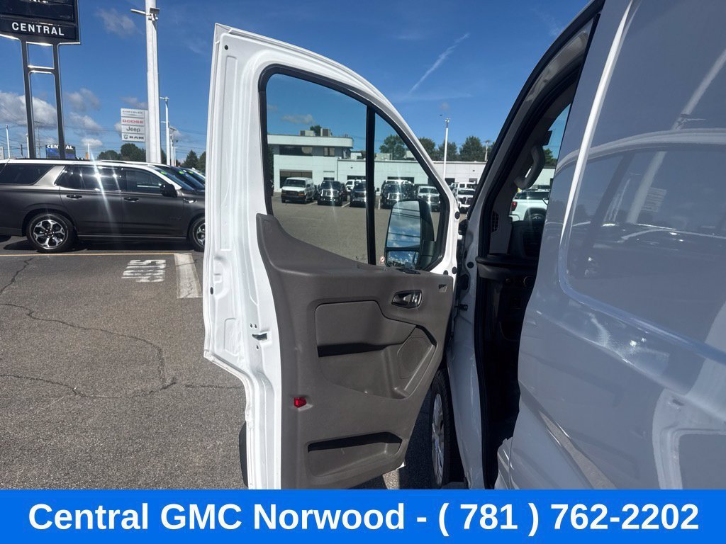 Used 2025 Ford Transit 250 Low Roof w/ Exterior Upgrade Package RWD image 14