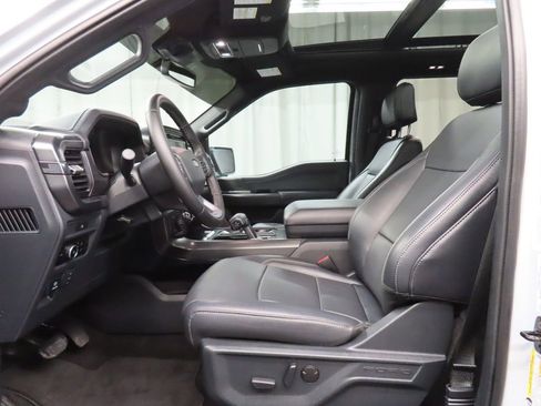 Used 2025 Ford F150 Lariat AWD/4WD image 9