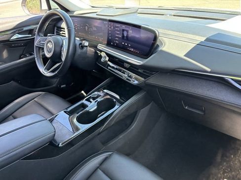 Used 2024 Buick Envision Preferred AWD/4WD image 12