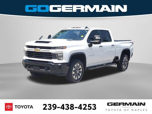 Used 2024 Chevrolet Silverado 2500 Custom w/ Custom Value Package AWD/4WD image 1