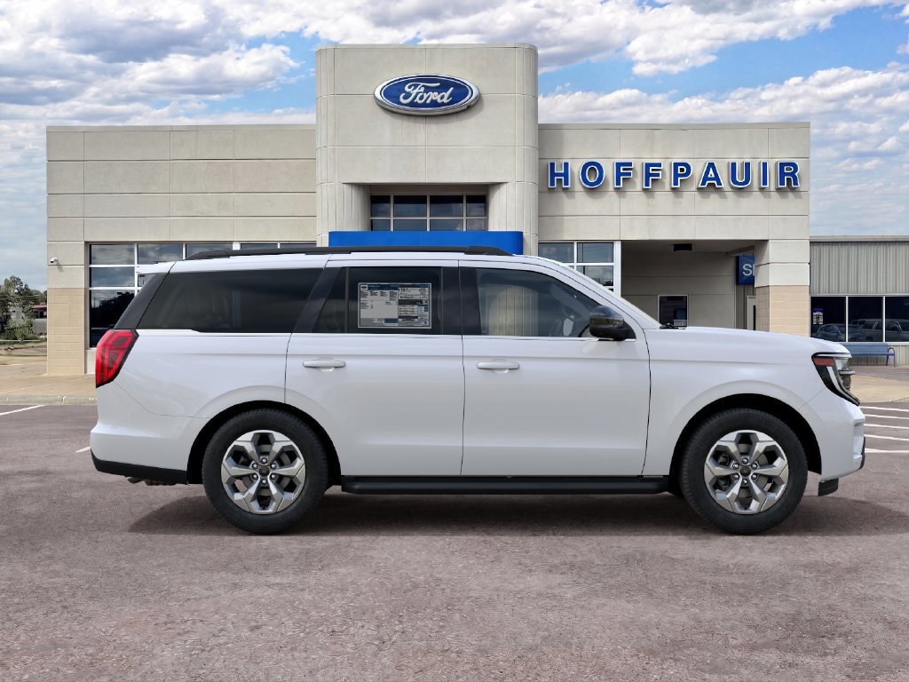 New 2027 Ford Expedition Active RWD image 5