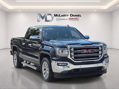 Used 2017 GMC Sierra 1500 SLT w/ SLT Premium Package