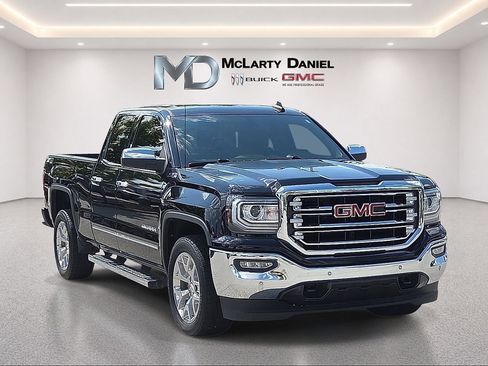 Used 2017 GMC Sierra 1500 SLT w/ SLT Premium Package AWD/4WD image 1