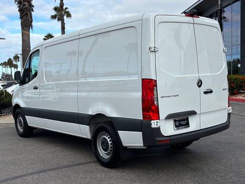 Used 2026 Mercedes-Benz Sprinter 2500 image 11