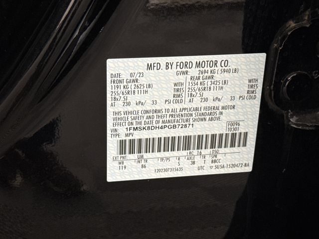 Used 2023 Ford Explorer XLT AWD/4WD image 29
