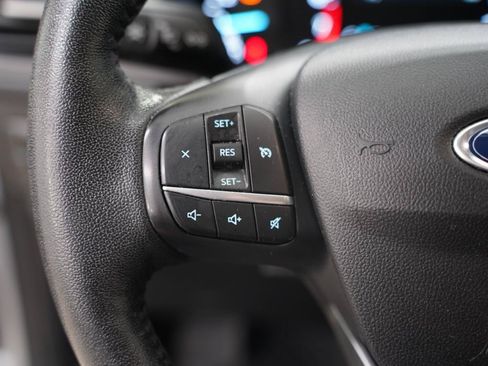 Used 2021 Ford Escape SE w/ Convenience Package FWD image 13