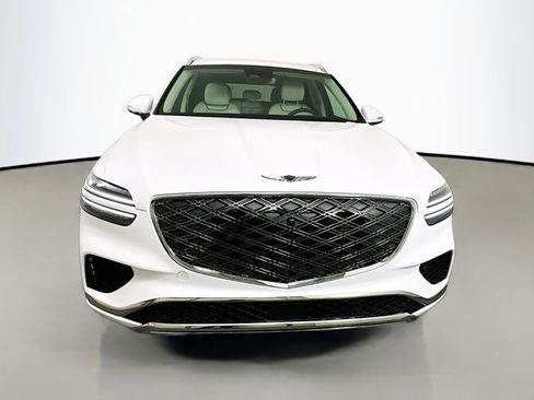 New 2026 Genesis GV70 2.5T Advanced image 2