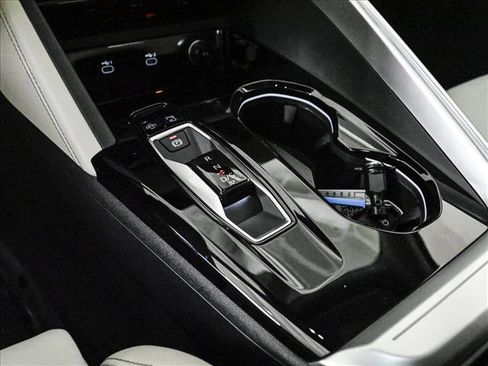 New 2025 Audi Q5 Prestige image 12