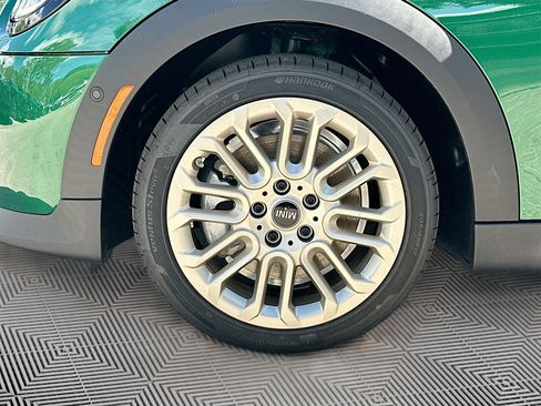 New 2026 MINI Cooper S image 25