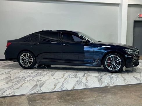 Used 2018 BMW 750i xDrive image 5
