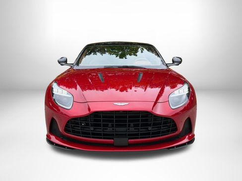 Used 2025 Aston Martin DB12 Coupe RWD image 8