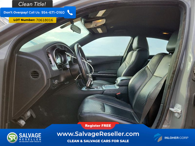 Used 2019 Dodge Charger SXT w/ Leather Interior Group RWD image 9