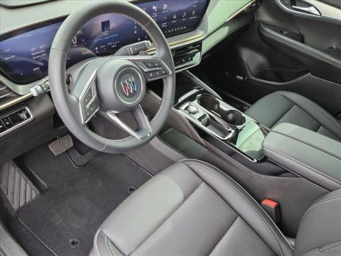 Certified 2024 Buick Envision Avenir image 10