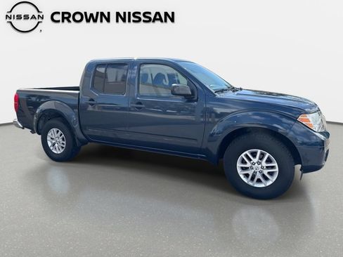 Certified 2019 Nissan Frontier SV image 11