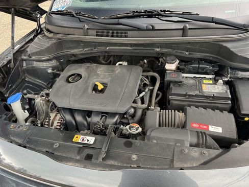 Used 2020 Kia Soul LX FWD image 9