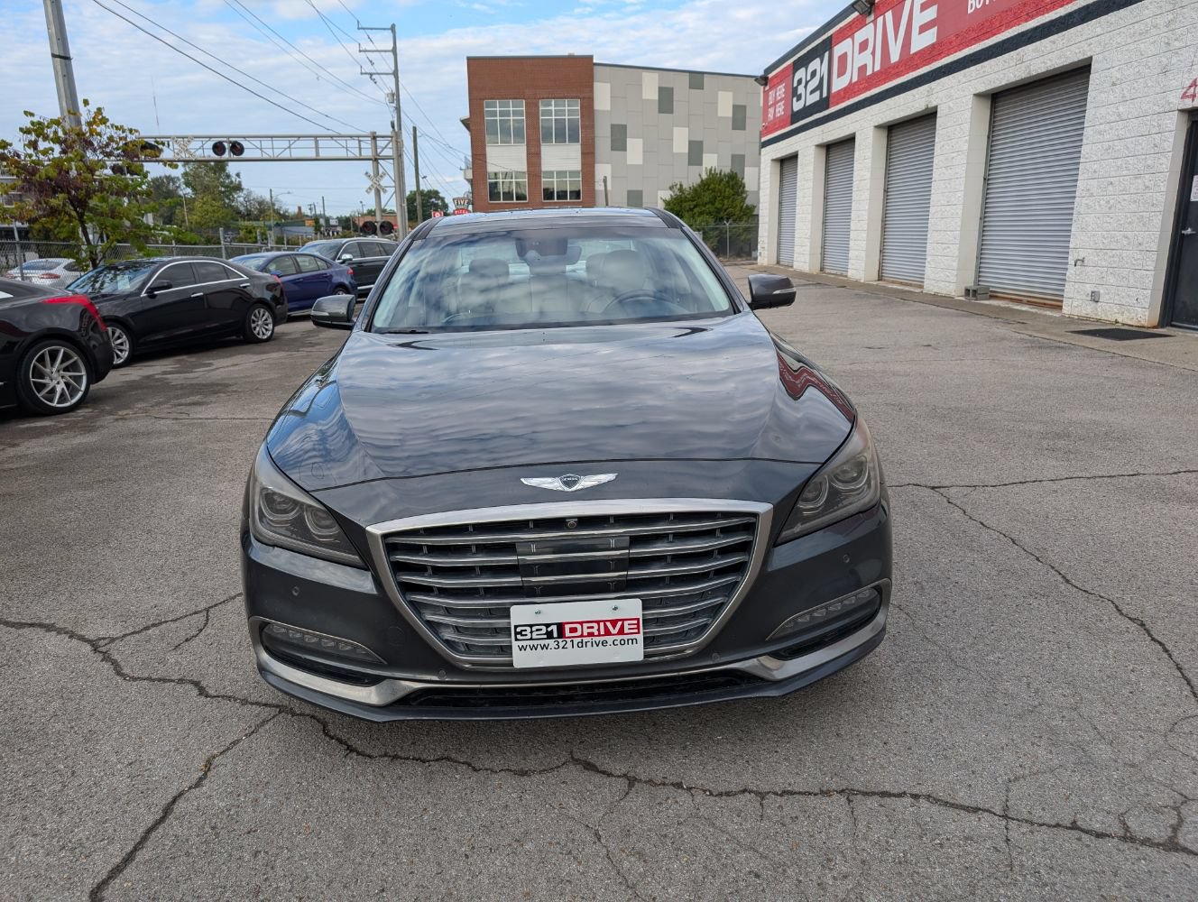 Used 2018 Genesis G80 5.0 Ultimate RWD image 4