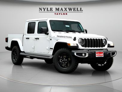 New 2026 Jeep Gladiator Sport