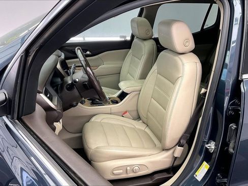 Used 2019 GMC Acadia Denali w/ Technology Package image 17