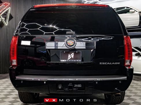 Used 2008 Cadillac Escalade AWD image 17