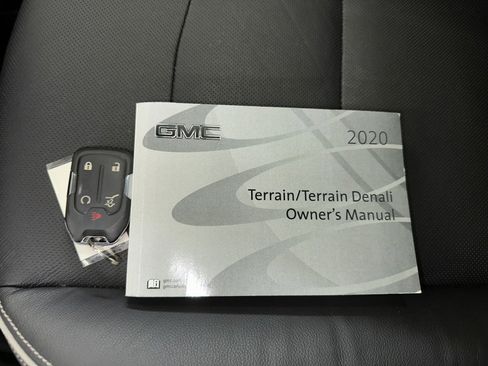 Used 2020 GMC Terrain Denali w/ Denali Premium Package image 20