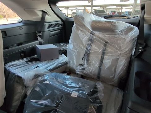 New 2026 MAZDA CX-90 3.3 Turbo w/ Premium Sport Pkg image 9