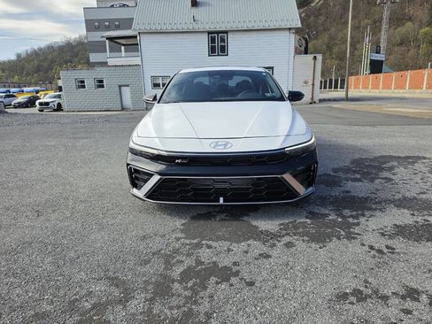 Used 2025 Hyundai Elantra N Line image 3