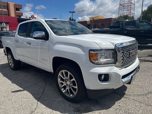 Used 2017 GMC Canyon Denali AWD/4WD image 16