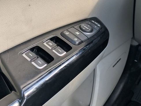 Used 2020 Kia Sportage SX image 31