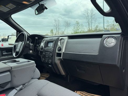Used 2014 Ford F150 XLT w/ Equipment Group 302A Luxury AWD/4WD image 19