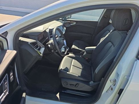 Used 2023 Audi Q4 e-tron Prestige w/ Black Optic Package image 10