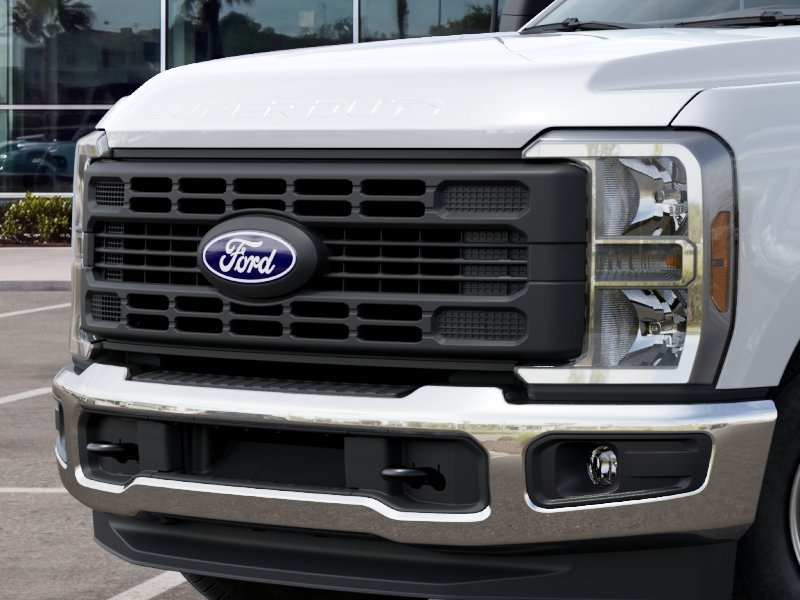 New 2027 Ford F350 XL w/ XL Chrome Package RWD image 16