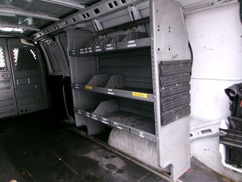 Used 2019 Chevrolet Express 3500 Extended w/ Driver Convenience Package image 11