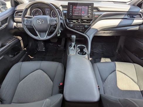 Used 2022 Toyota Camry LE FWD image 17